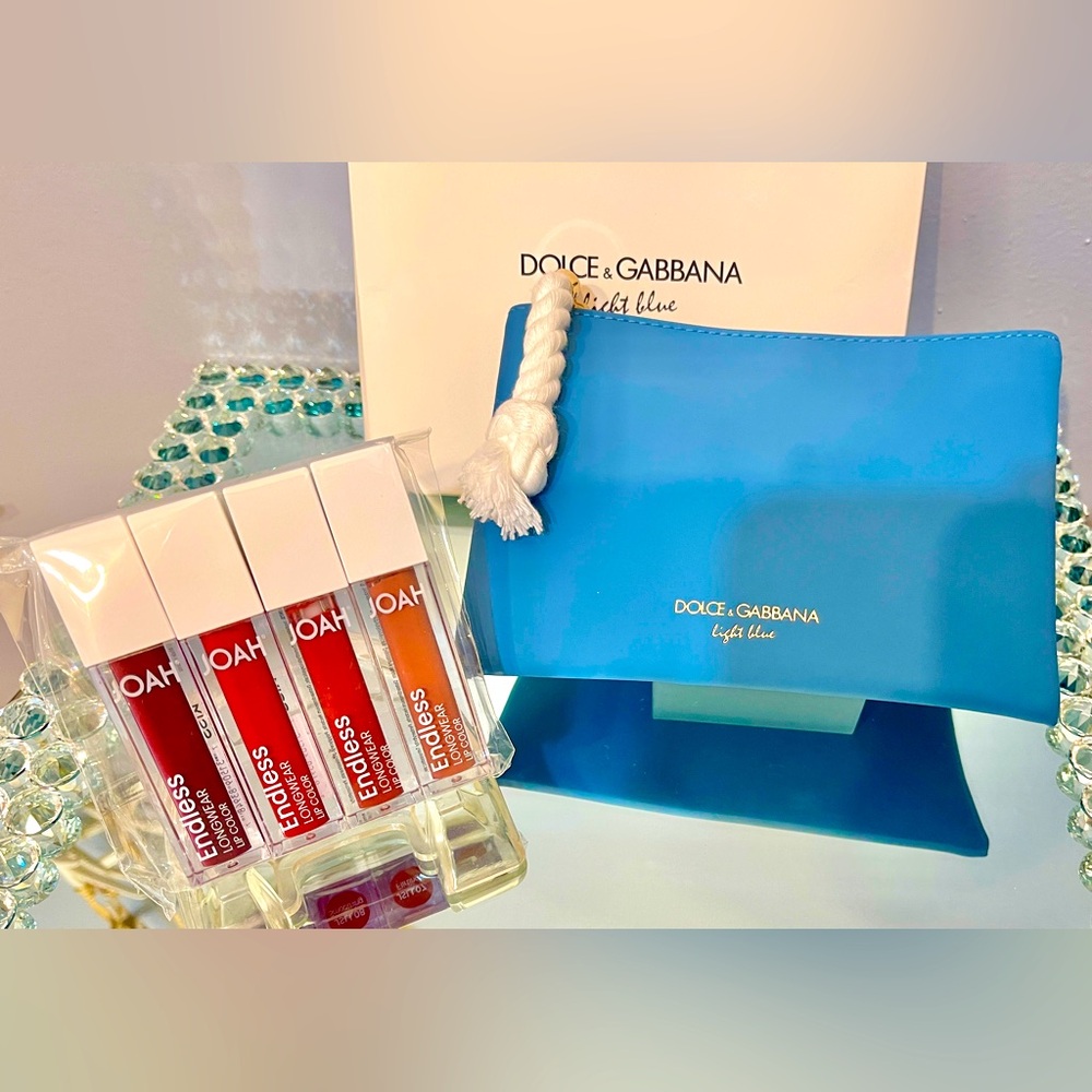 Dolce & Gabbana NIB Cosmetic Bag Light Blue & 4 Pc Joah Endless Lip-wear NIP
